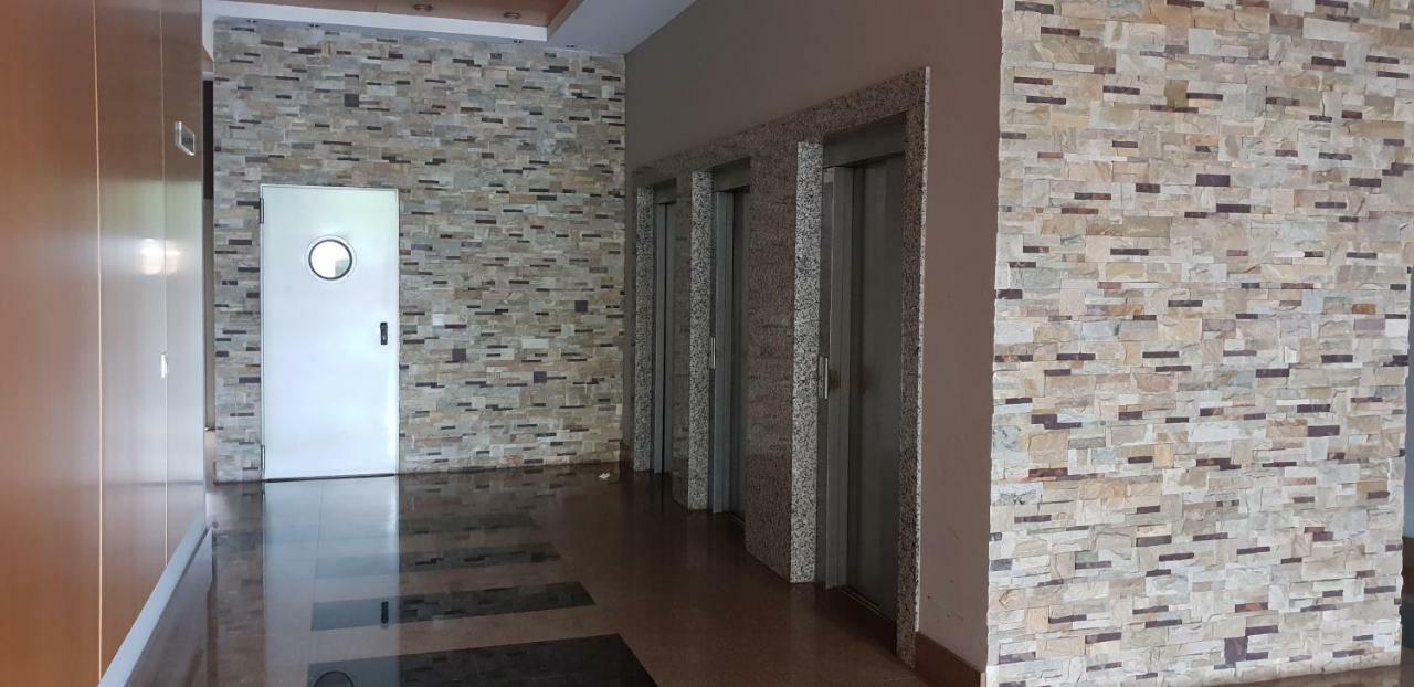 Apartamento "Los Prados" Wifi Y Parking 奥维耶多 外观 照片